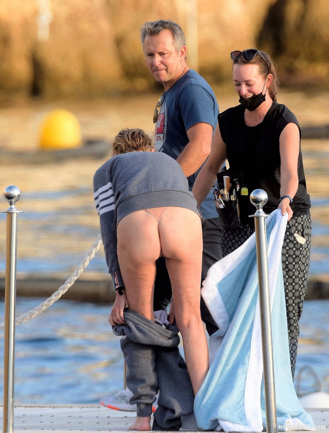 Шарон Стоун без трусов