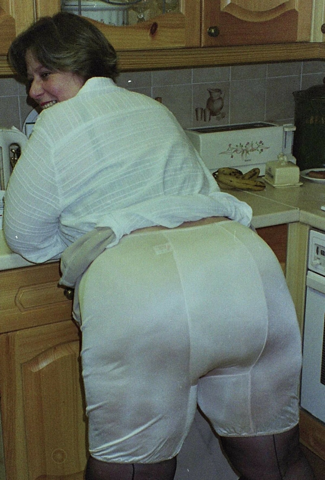 Бабы в трусах и панталонах