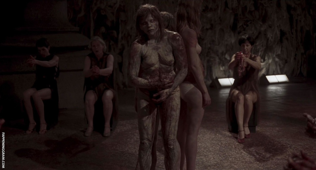 Хлоя Грейс Морец эротично