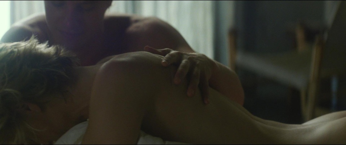 Актриса Хоуп Дэвис голая