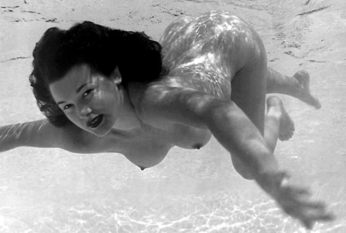 Голые парни юноши ретро