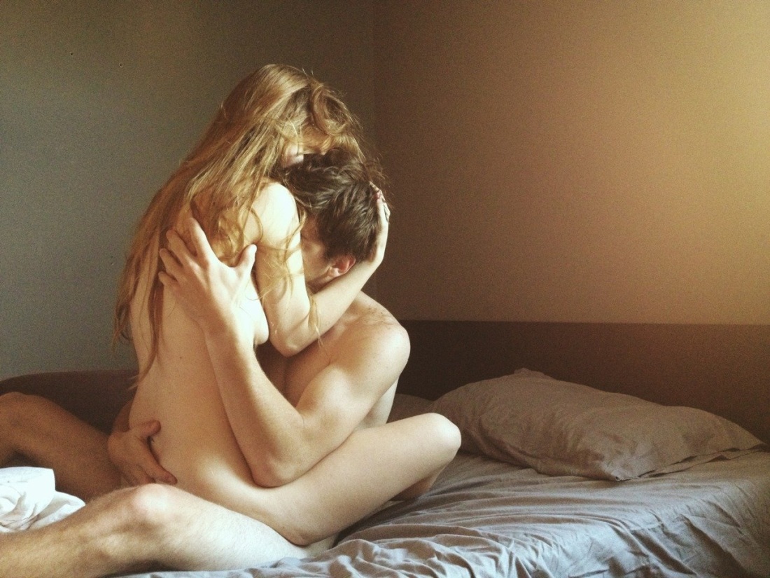 Эротика. Очень молодые пары.