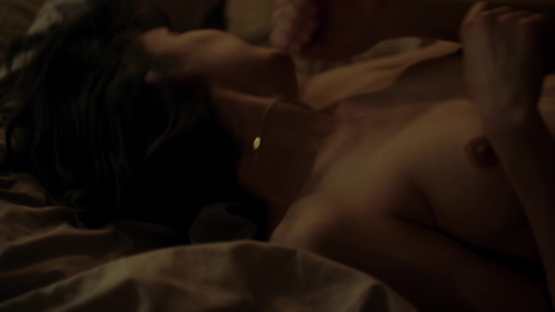 Лиля Баранова, голая сиськи соски.