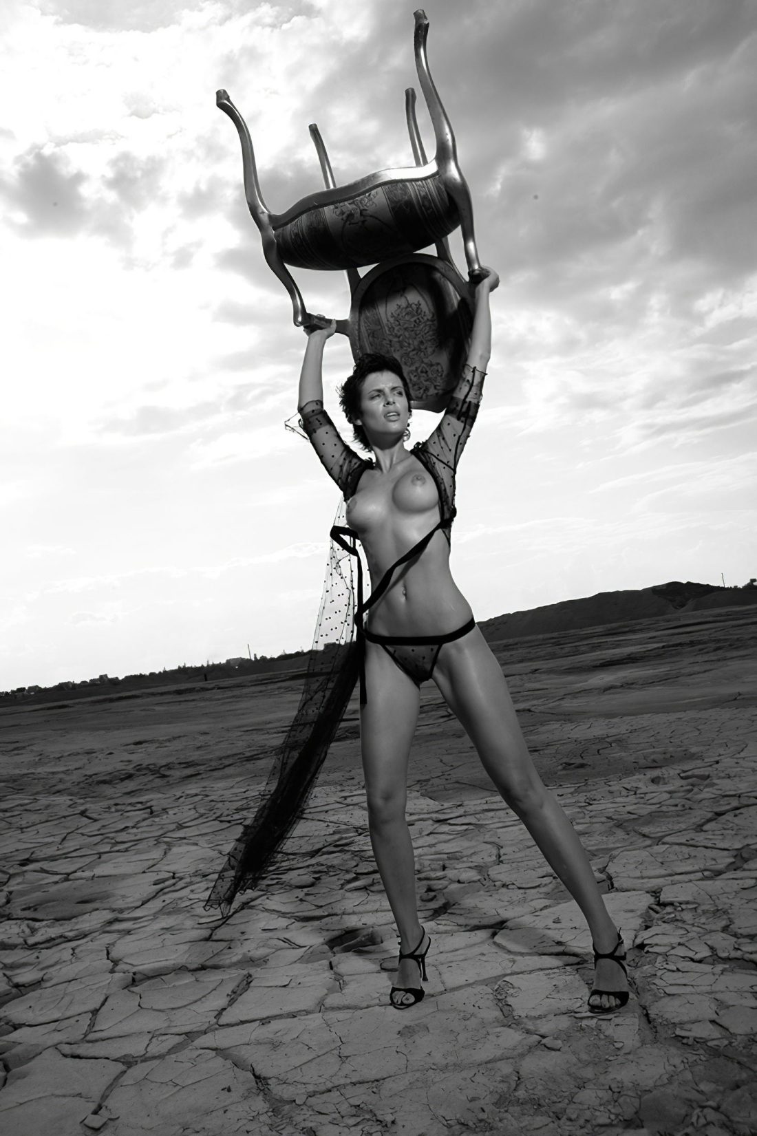 Актриса Мария Семкина голая