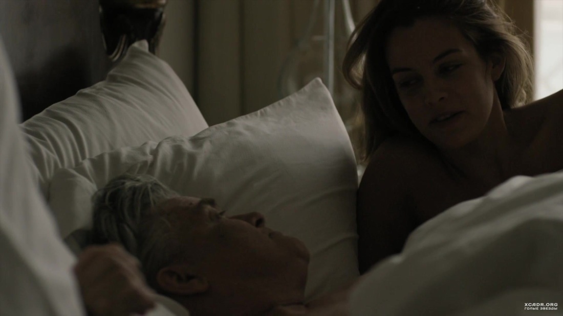 Riley Keough - the girlfriend experience (2016)