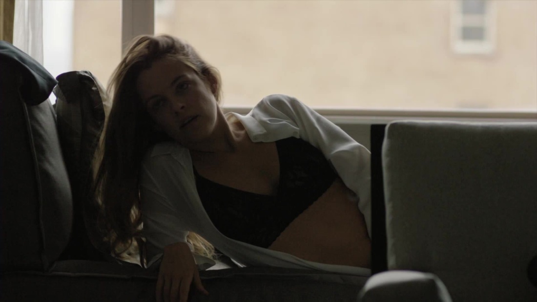 Райли Кио постельные сцены