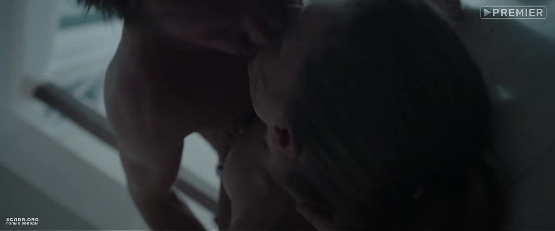 Привет раздевается Марьяна домашка