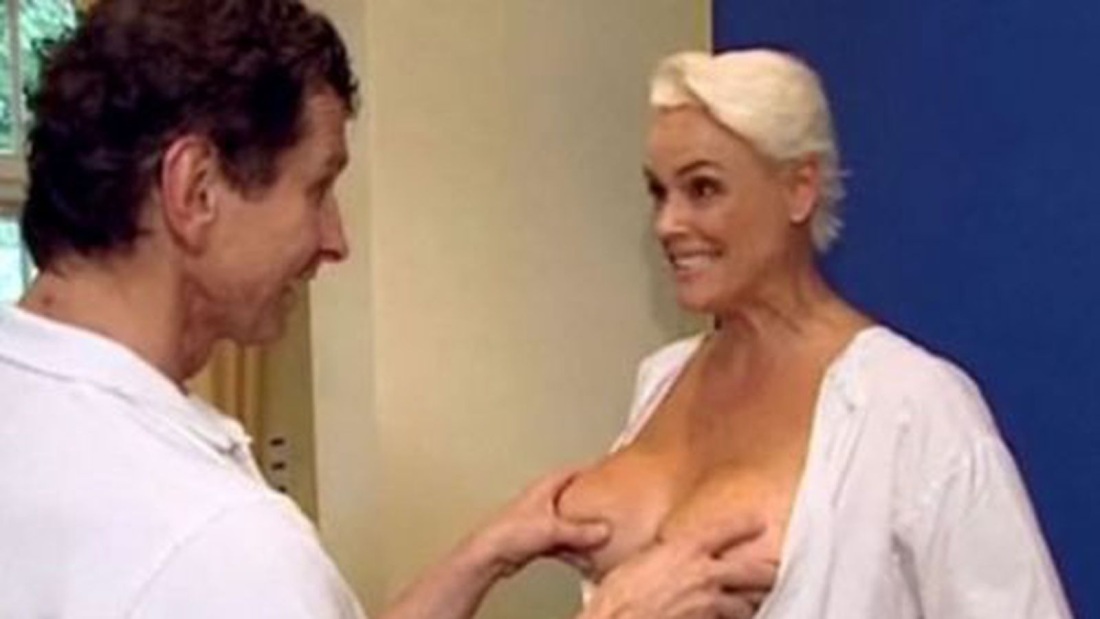 Бриджит Нильсен беременная