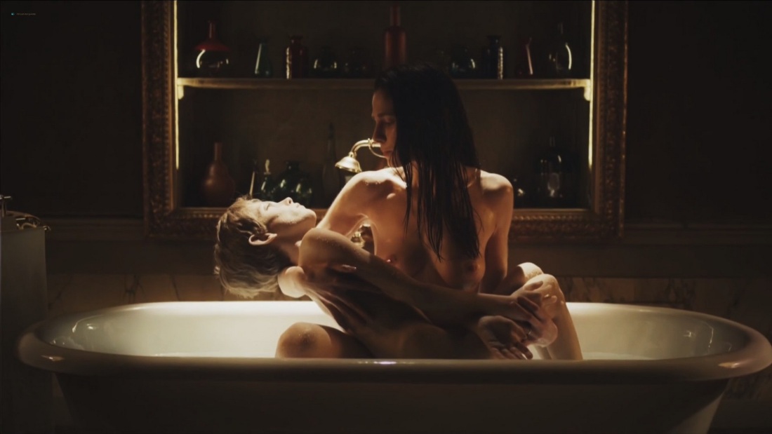 Юлия Снигирь эротические