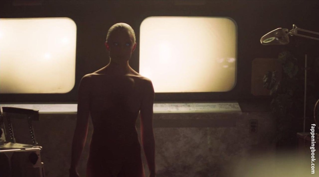 Эротические сцены с Кейти Лотц