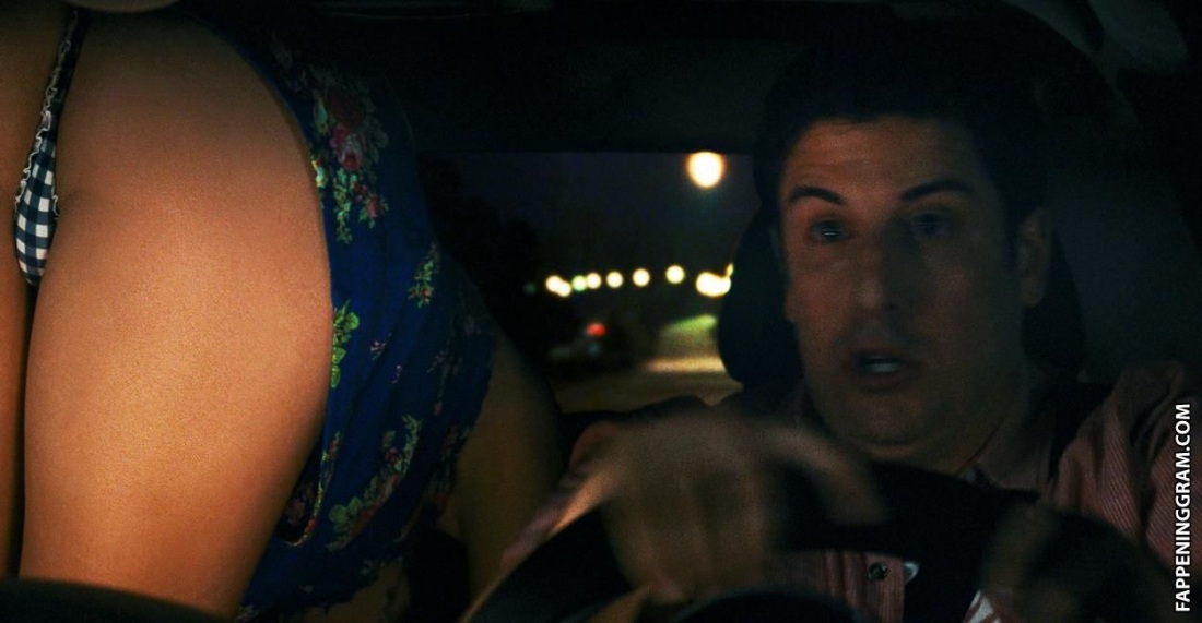 Эли Кобрин сиськи американский пирог