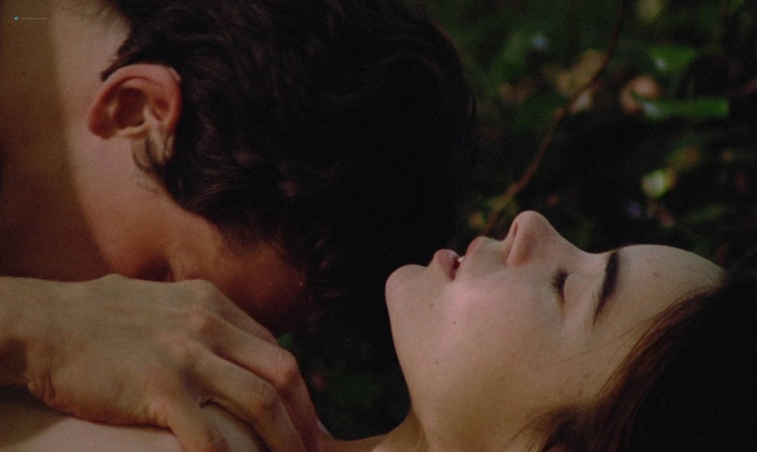 Руни Мара голая в фильме