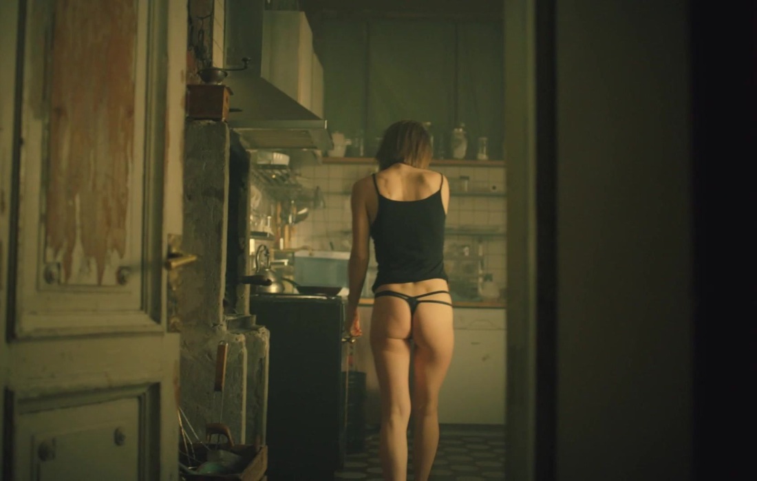 Александра Урсуляк голая