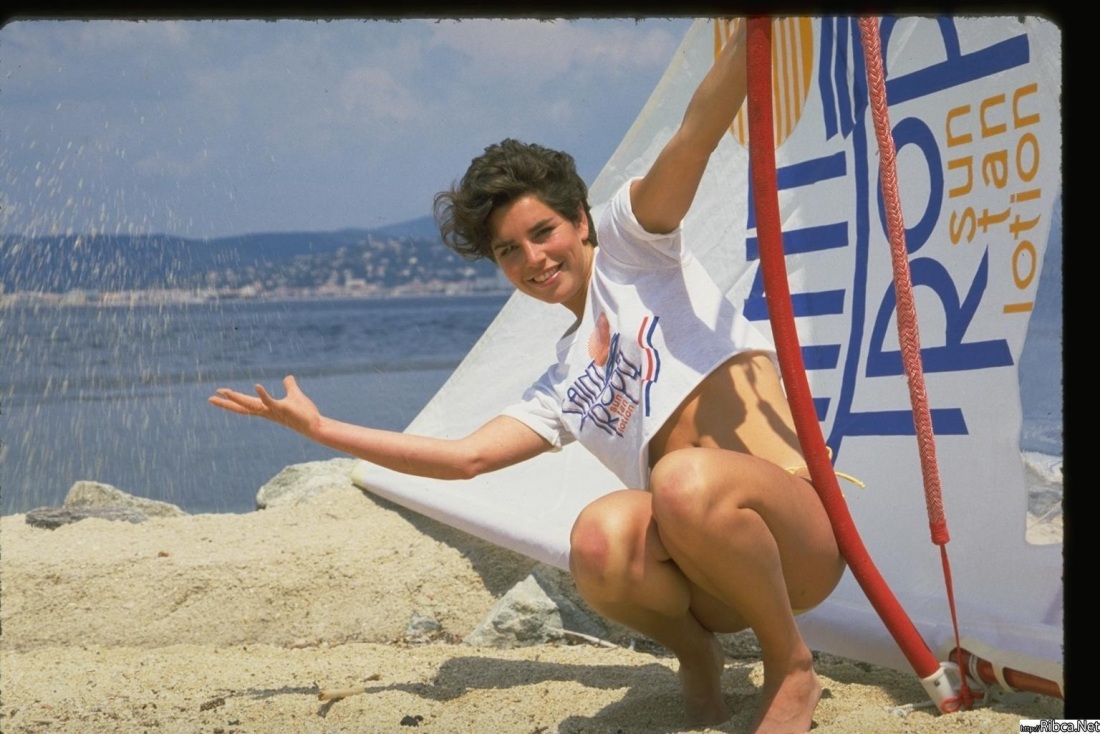 Антонова Наталья гголая