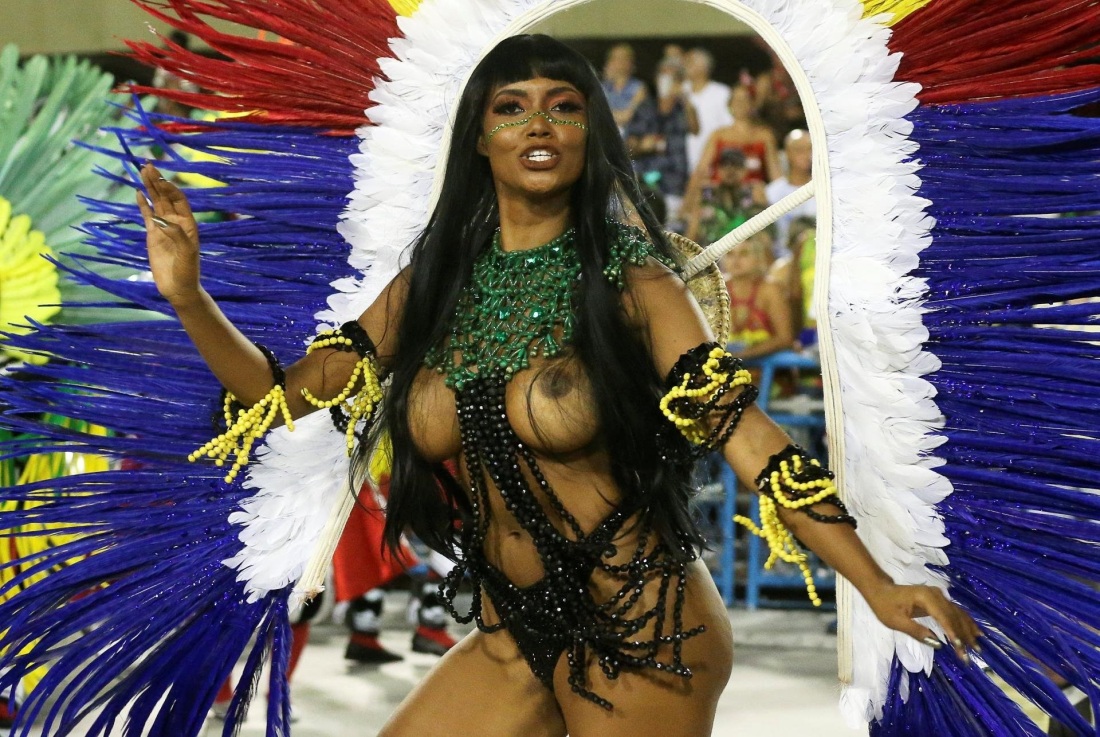 смотреть бразилия карнавал голые фото 64