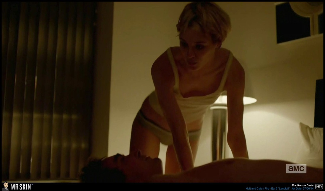 Маккензи Дэвис Грейс голая