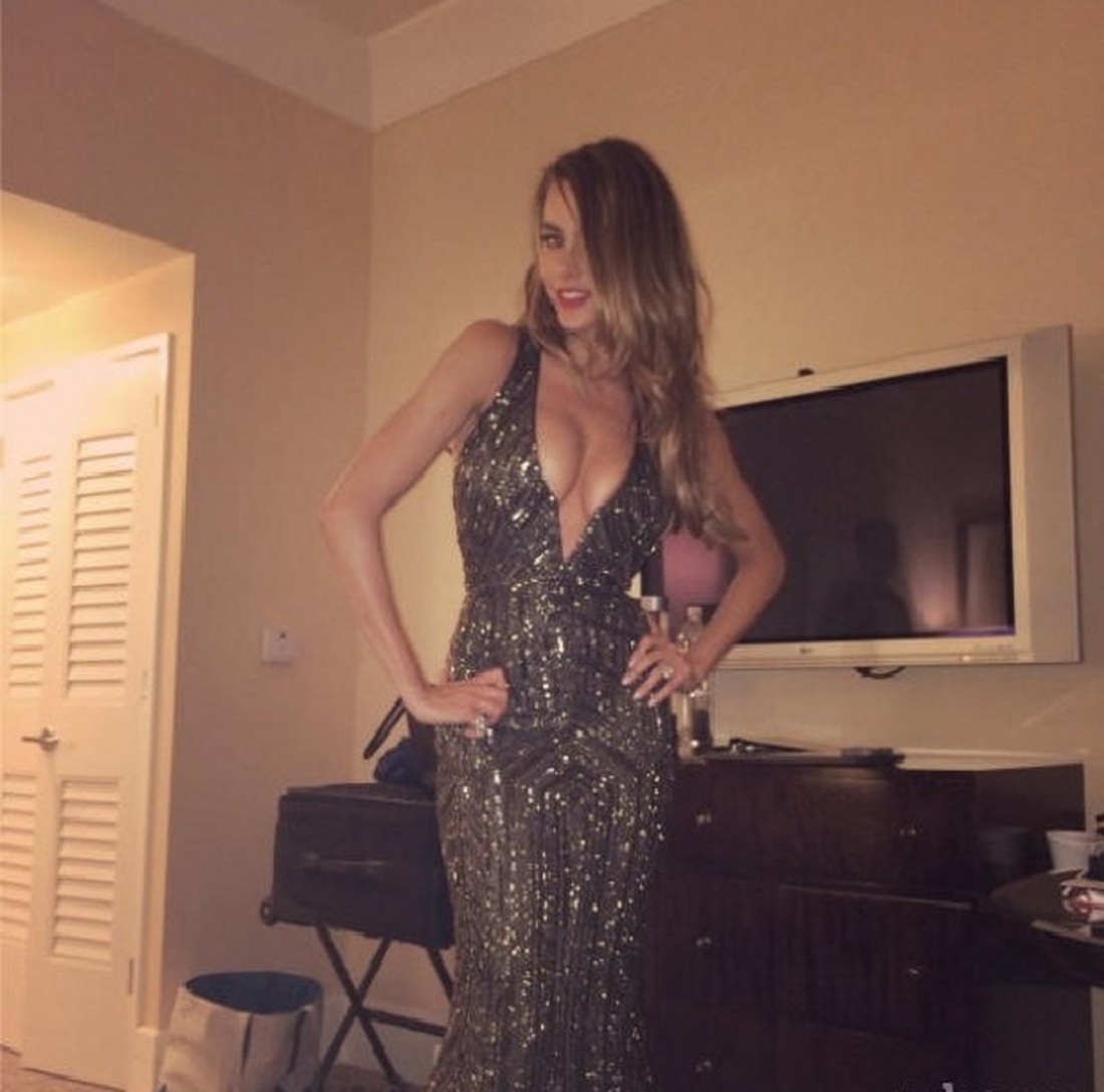 София Вергара на пляже