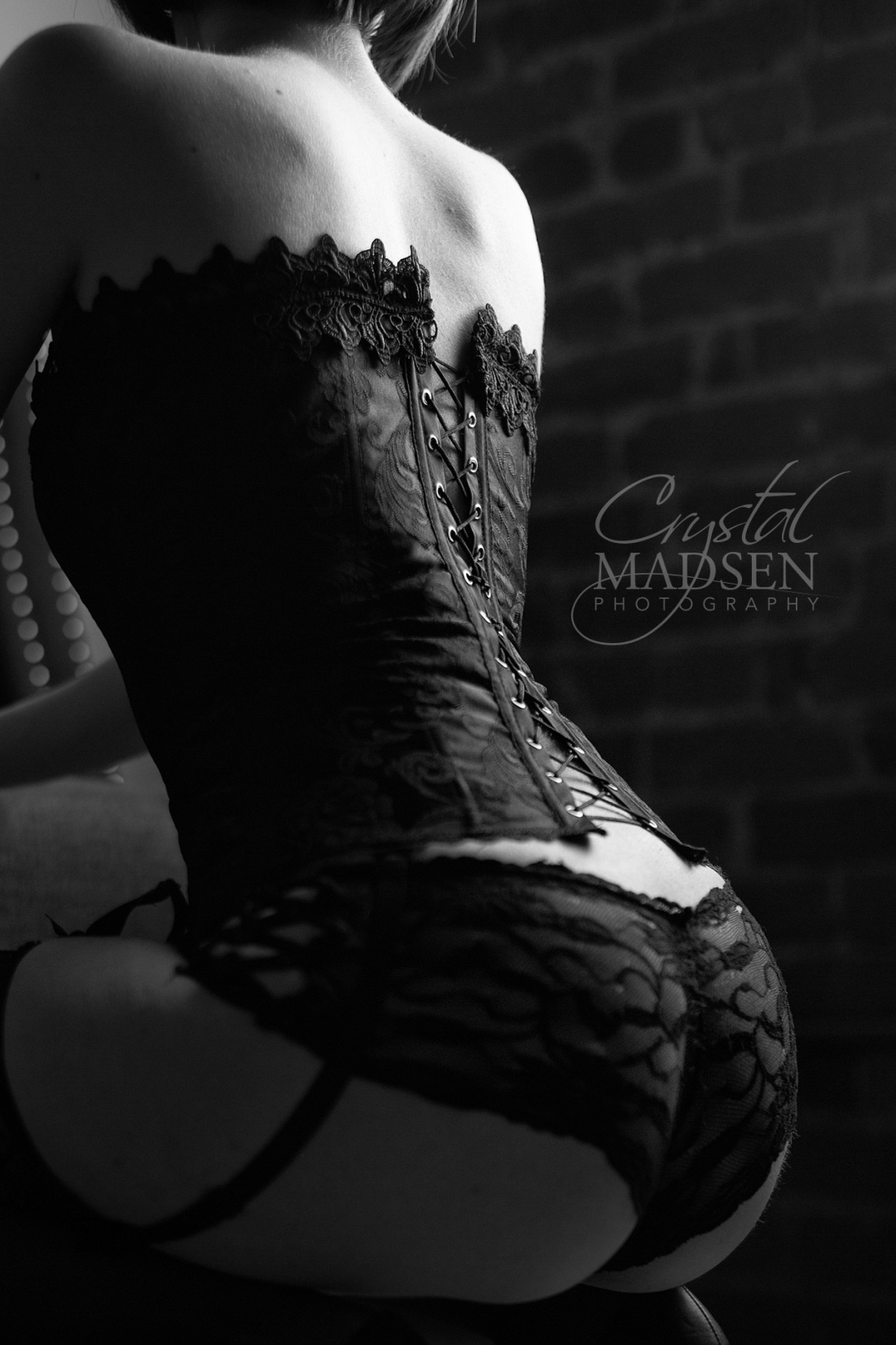 Фотосет на стуле