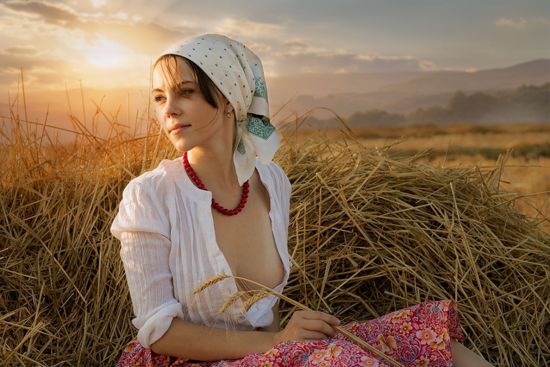 Женские прелести под платьем