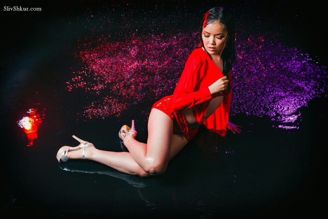 Мария Шарапова в купальнике 2016