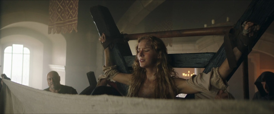 Голая Шарлотта Кирк фейки