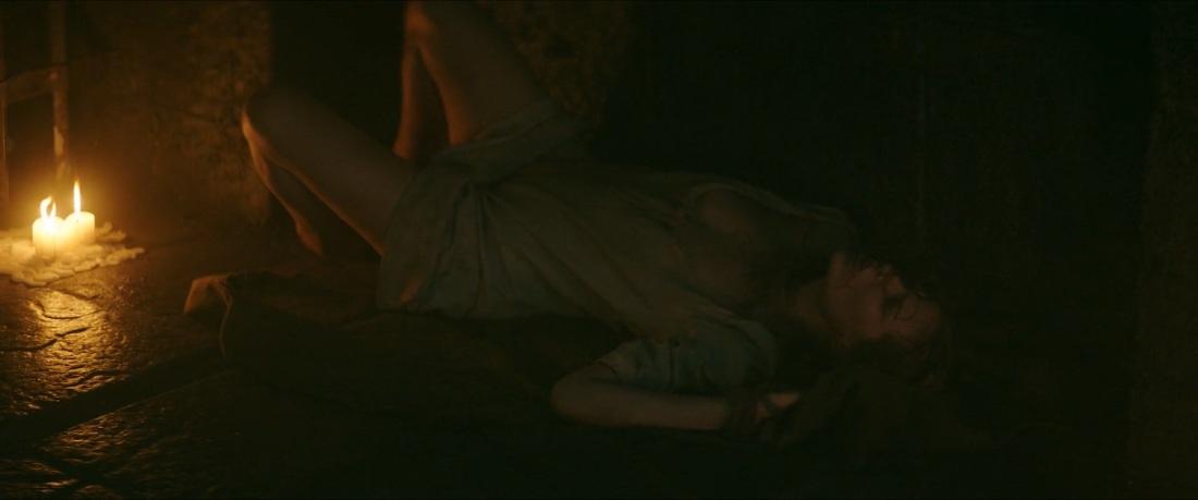 Шарлотта Кирк эротические сцены