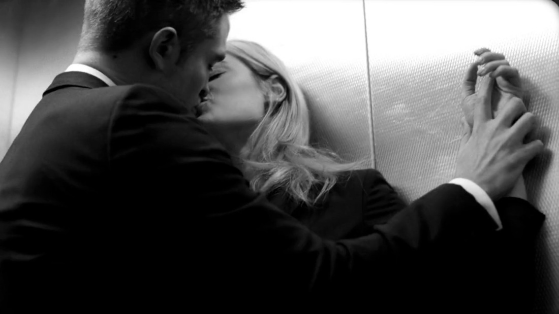 Dior homme с Робертом Паттинсоном в лифте