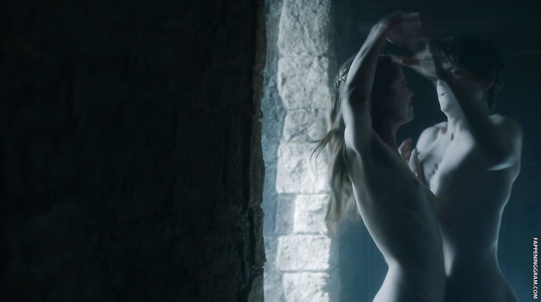 Шарлотта Хоуп игра престолов голая