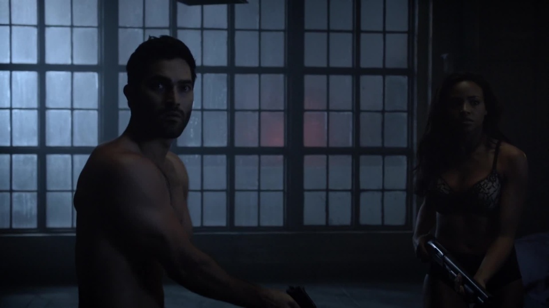 Дэнни Махилани голый