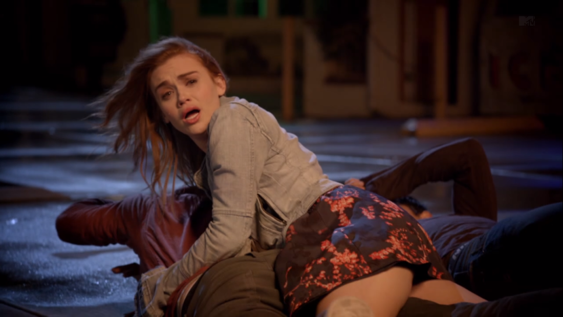 Голая Лидия из волчонка