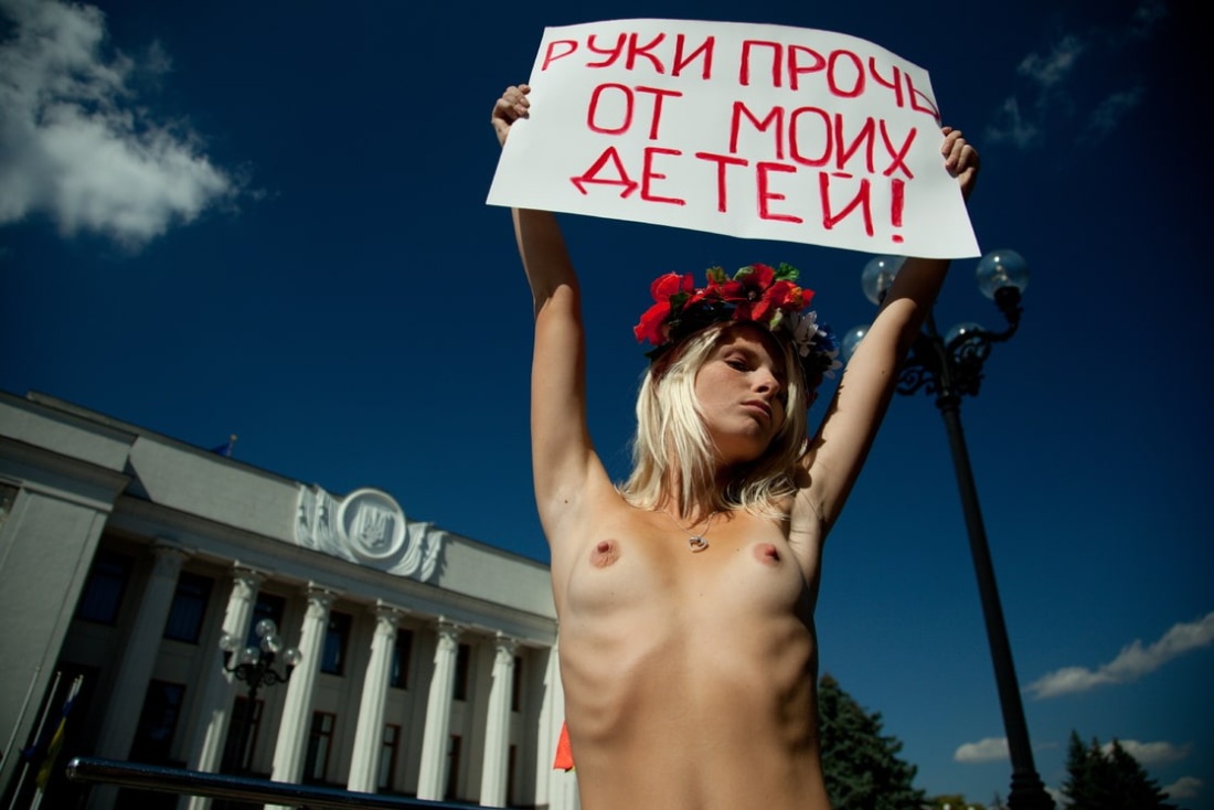 украинские проститутки голые фото 63