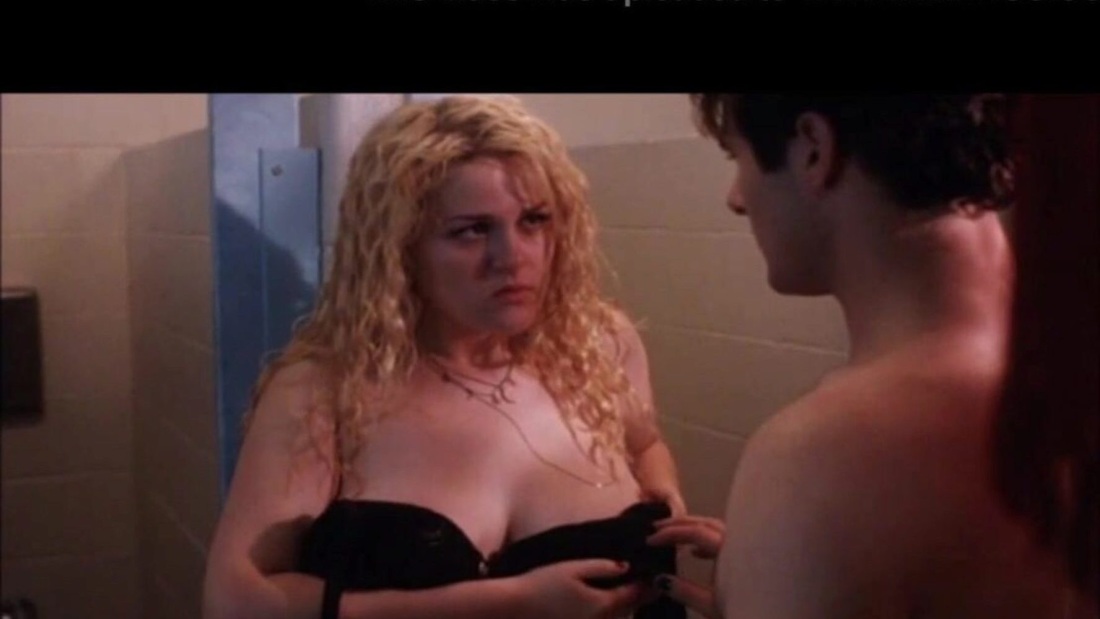 Элис Ив Стартрек голая