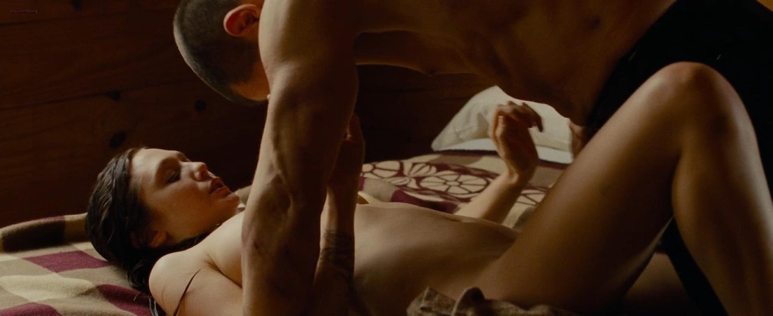 Алисия Викандер постельная сцена