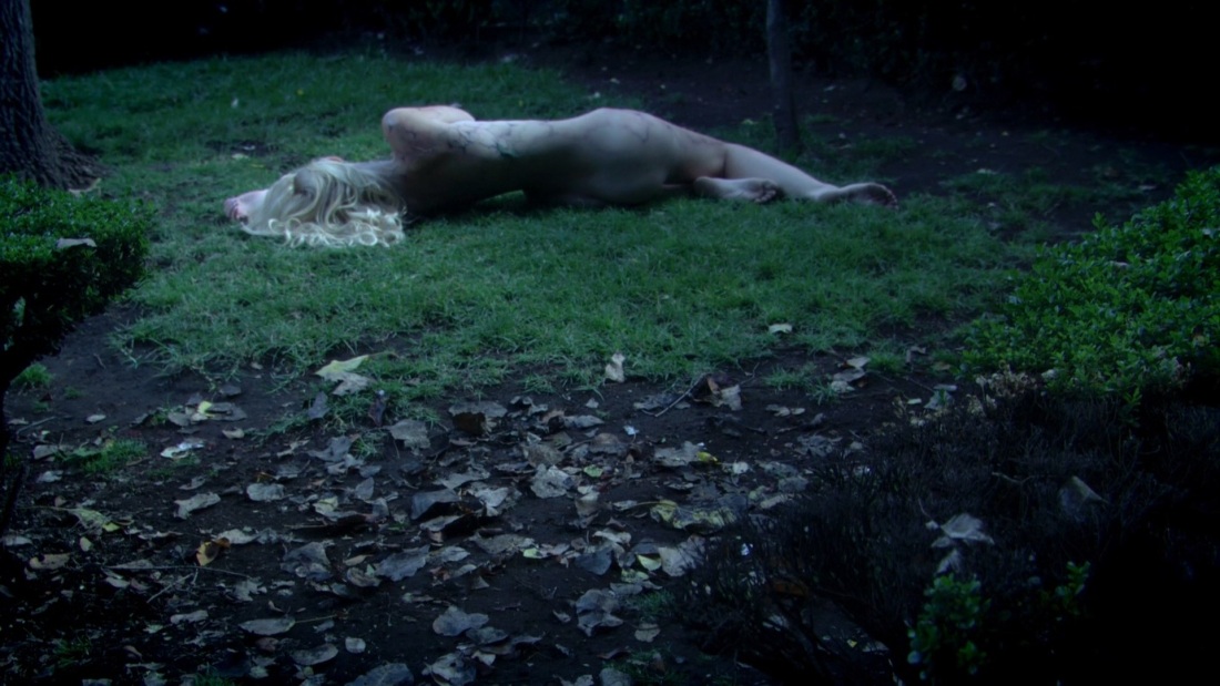 Бетси ру голая мой Кровавый Валентин