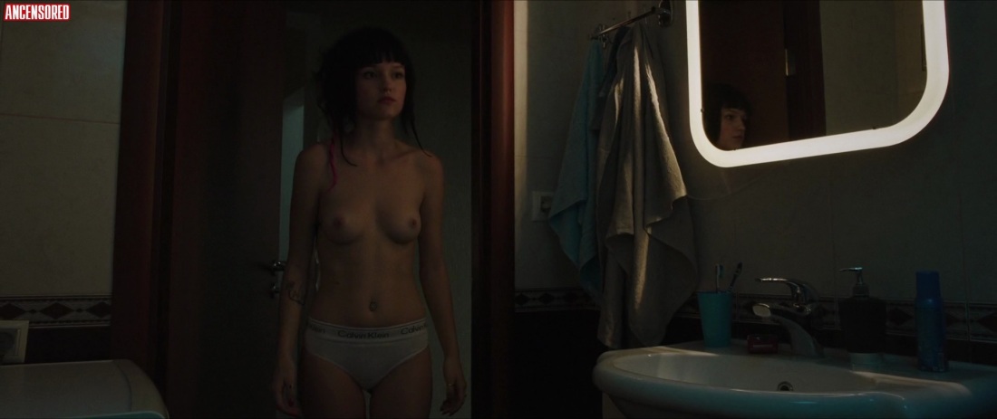 Анастасия Лукьянова голенькая