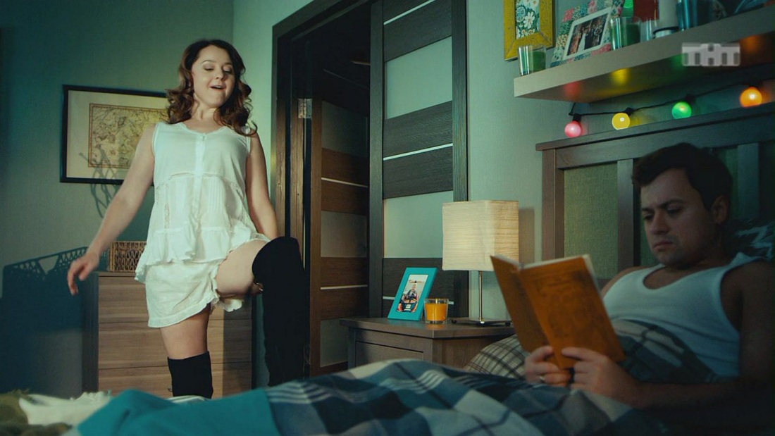 Голая ева из сериала Саша Таня