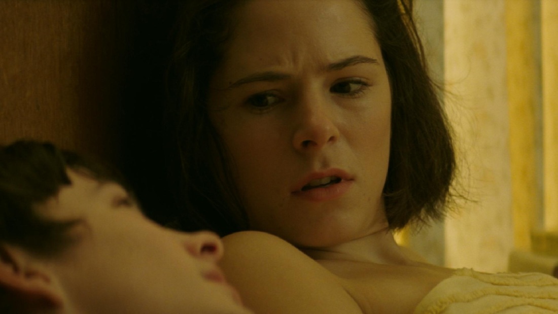 Элейн Кэссиди о поцелуи