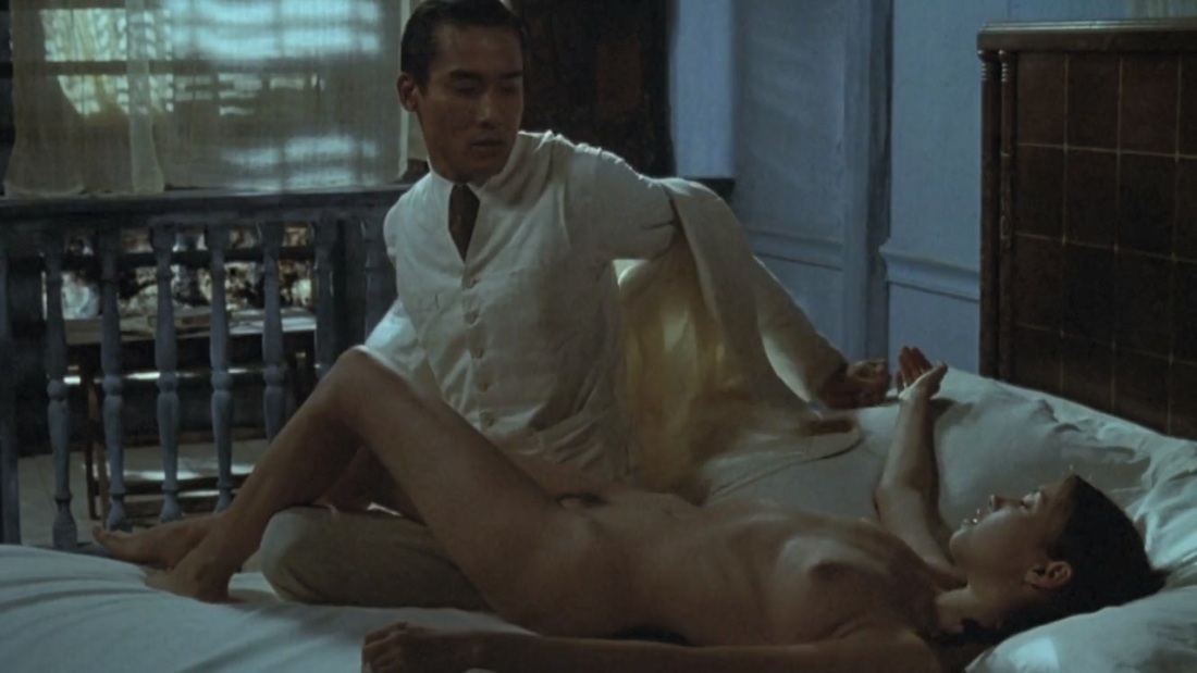 Джейн Марч лесби сцены