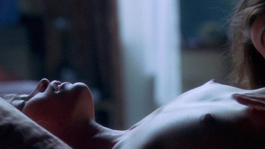 Джессика паре в эротических сценах