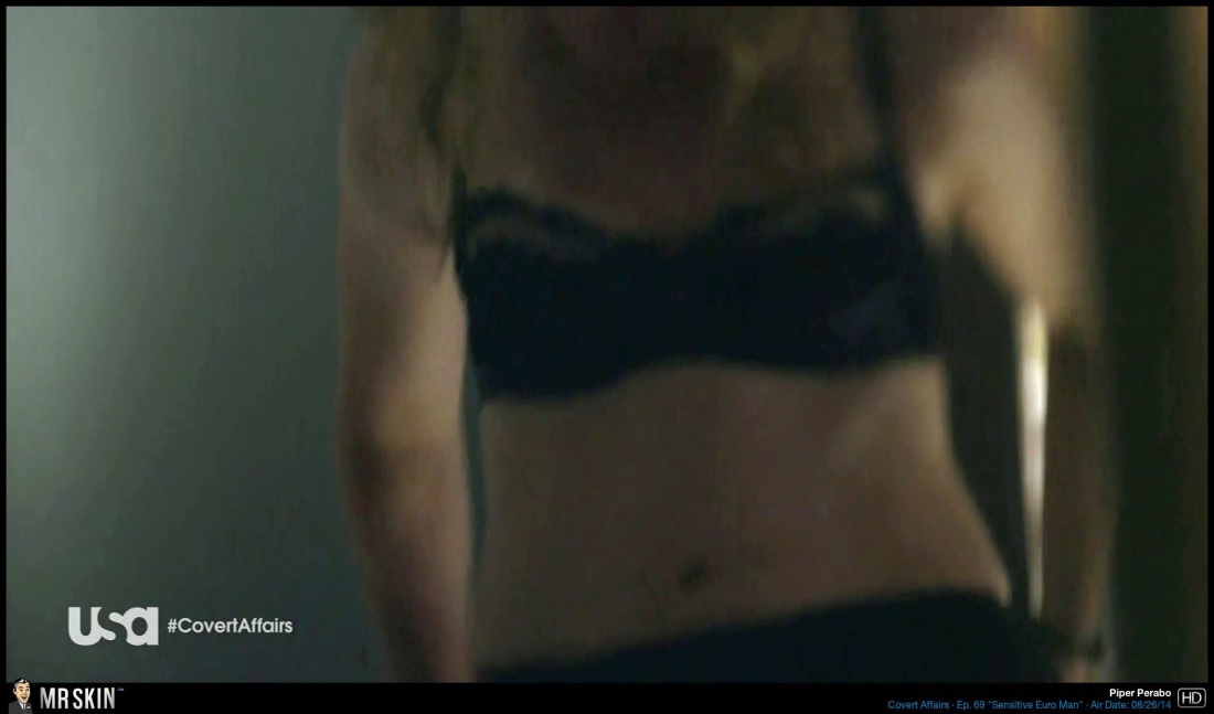 Nude Scene Джессика паре Пайпер Перабо Lost and Delirious