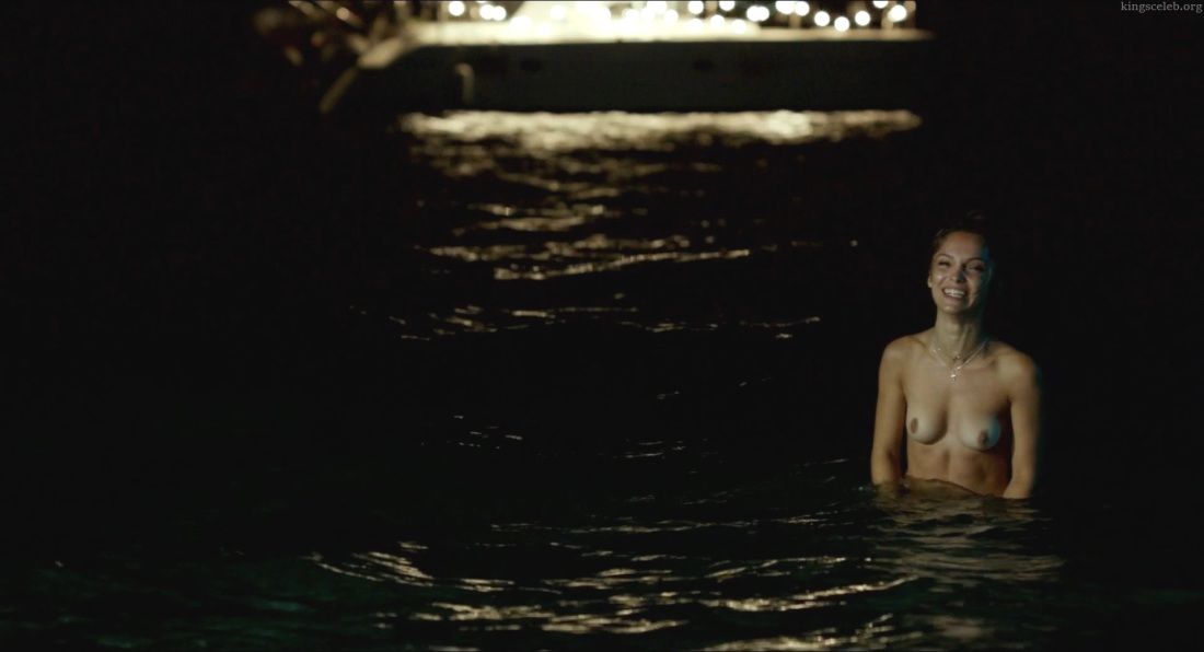 Актриса Лола Ле Ланн голая