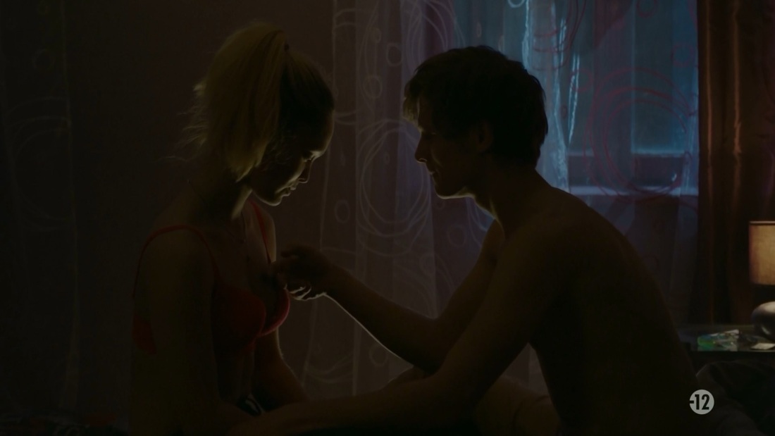 Этот неловкий момент голая Лола Ле Ланн