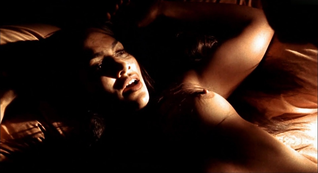 Голая дженифер Лопес в фильме поворот