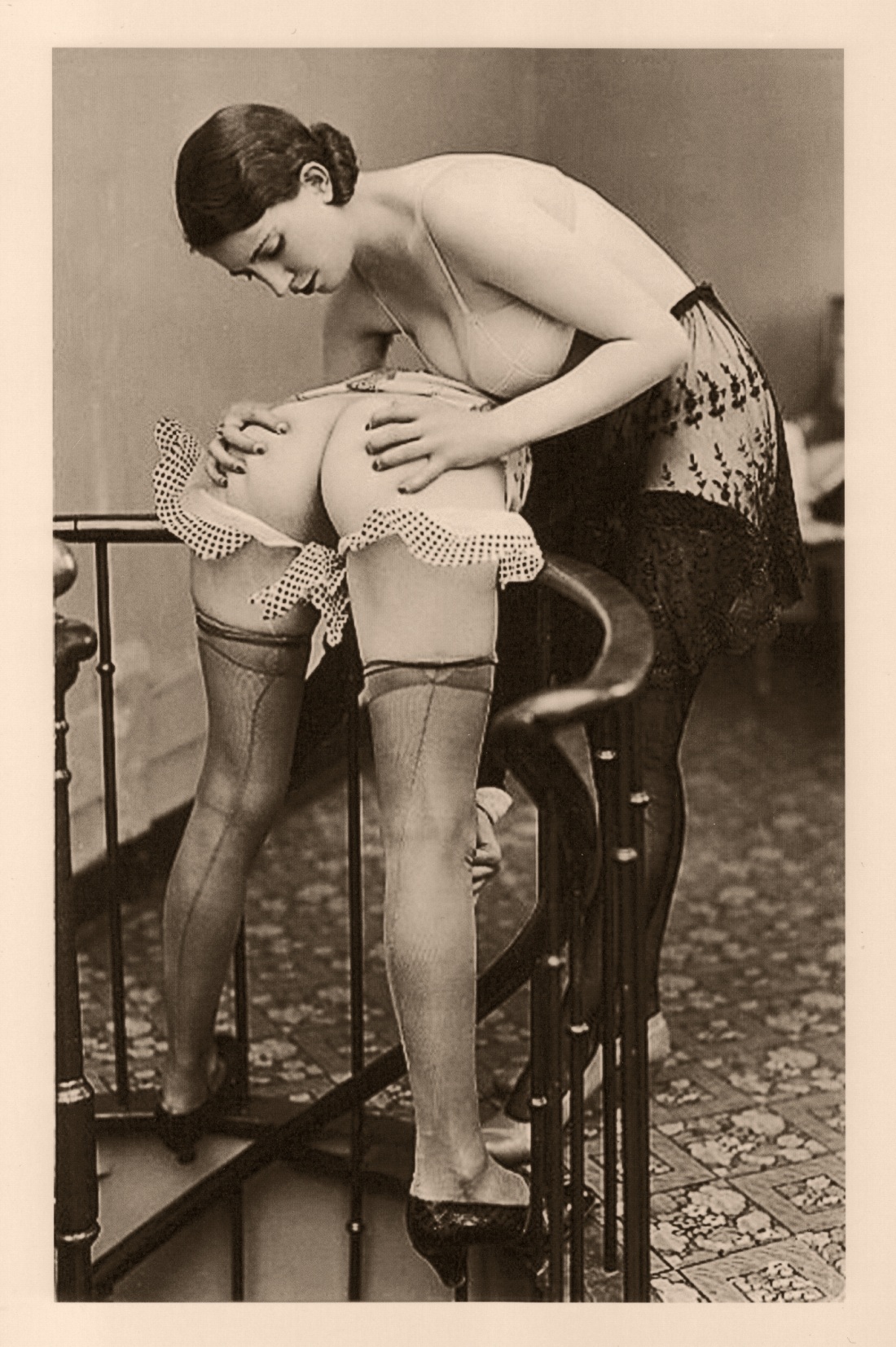 Наказание поркой взрослой женщины