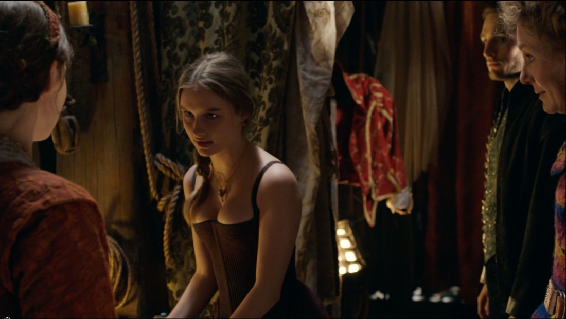 Оливия ДЕДЖОНГ голый пистолет