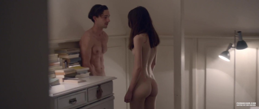 Marine Vacth молода и прекрасна