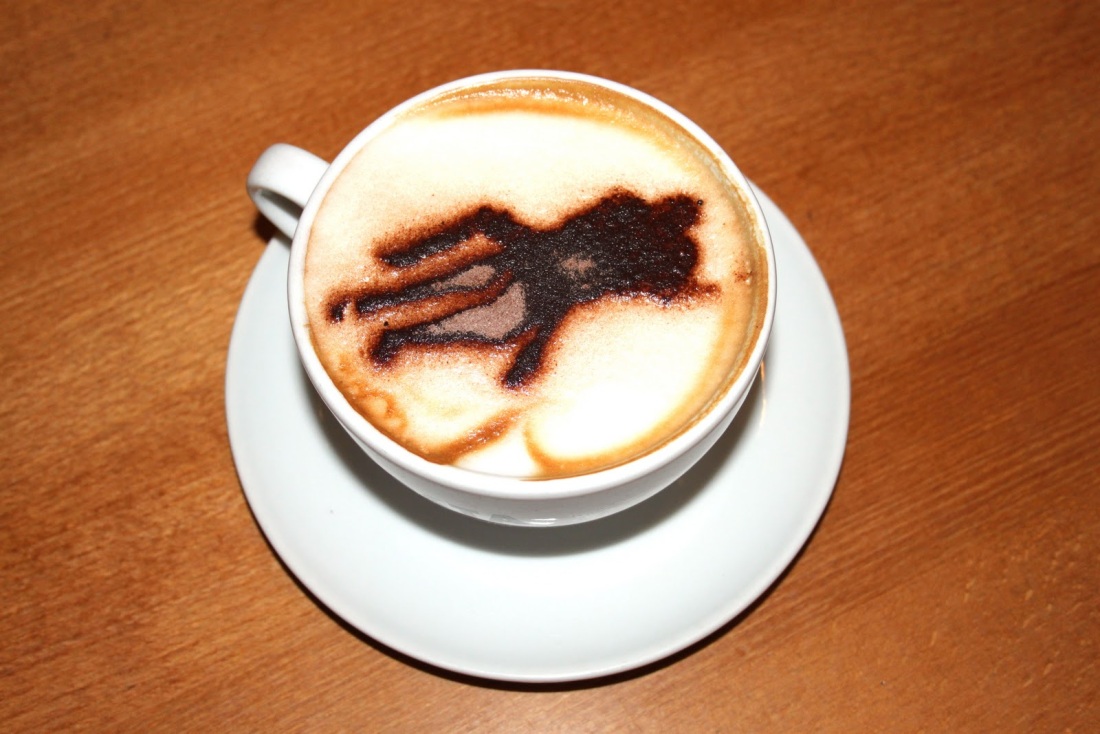 Чашка кофе и член