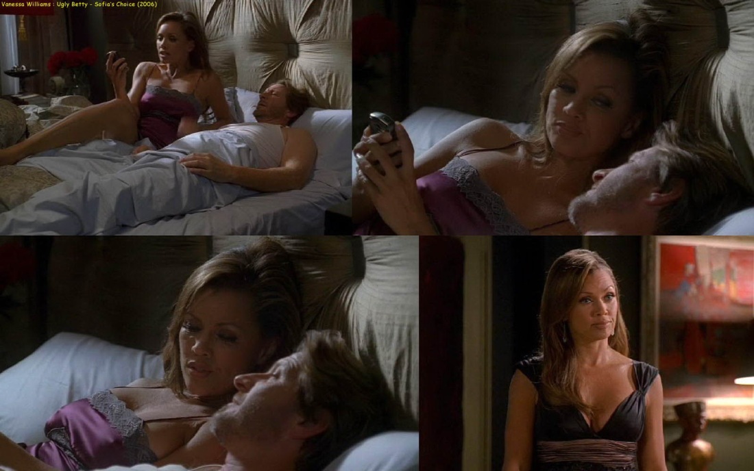 Стейси Элизабет Санчес nude