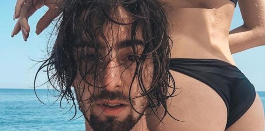 Надя Дорофеева ягодицы