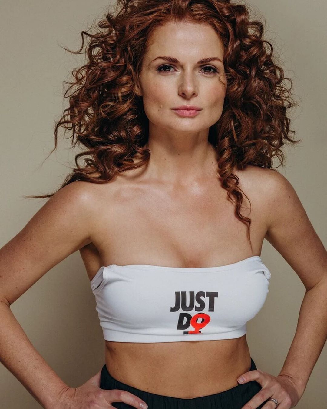 Елена Ландер